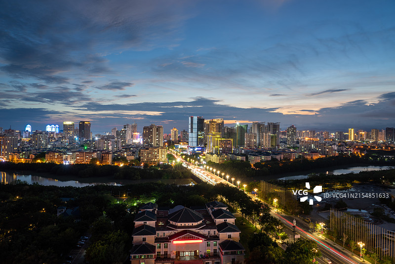 三亚的繁华市区图片素材