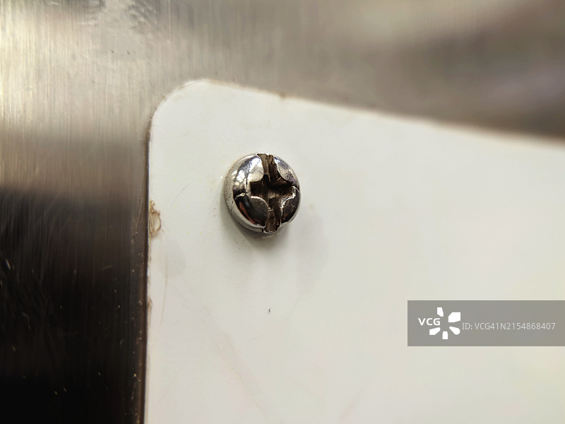 墙上的螺丝钉图片素材