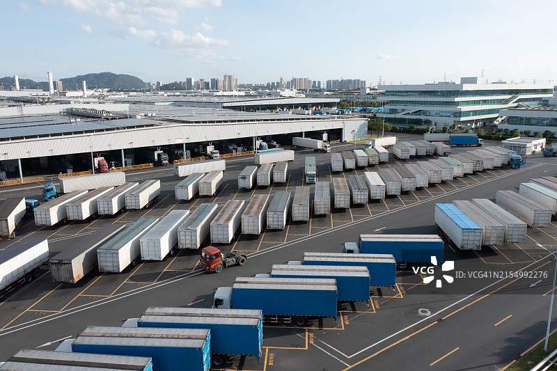 卡车停车场图片素材