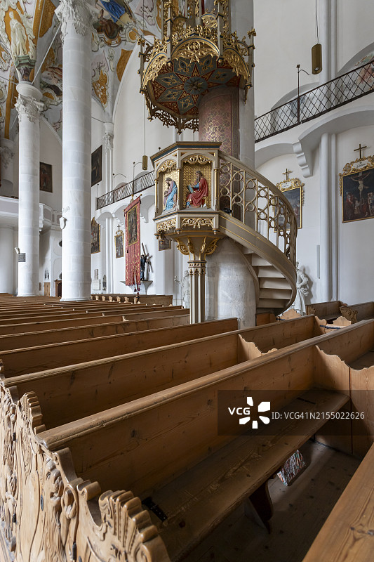 意大利斯特尔青圣母玛利亚沼泽教堂图片素材