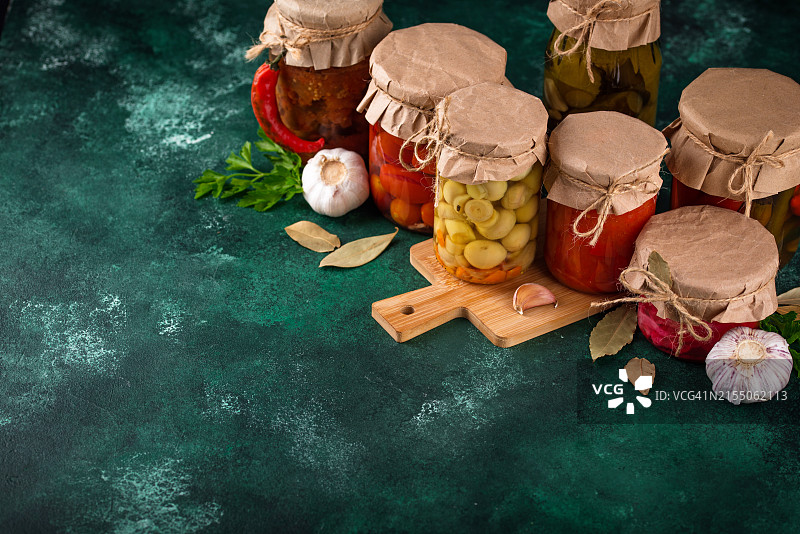 餐桌上食物的特写图片素材