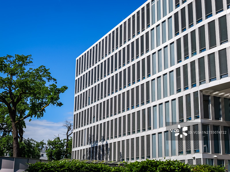 德国法兰克福的现代豪华住宅建筑外观图片素材