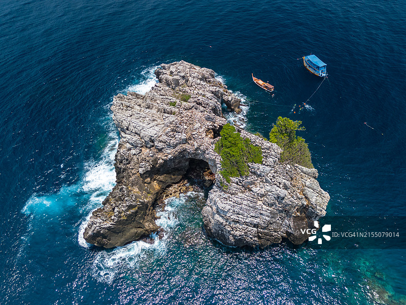 泰国春蓬府兰盖岛航拍镜头图片素材