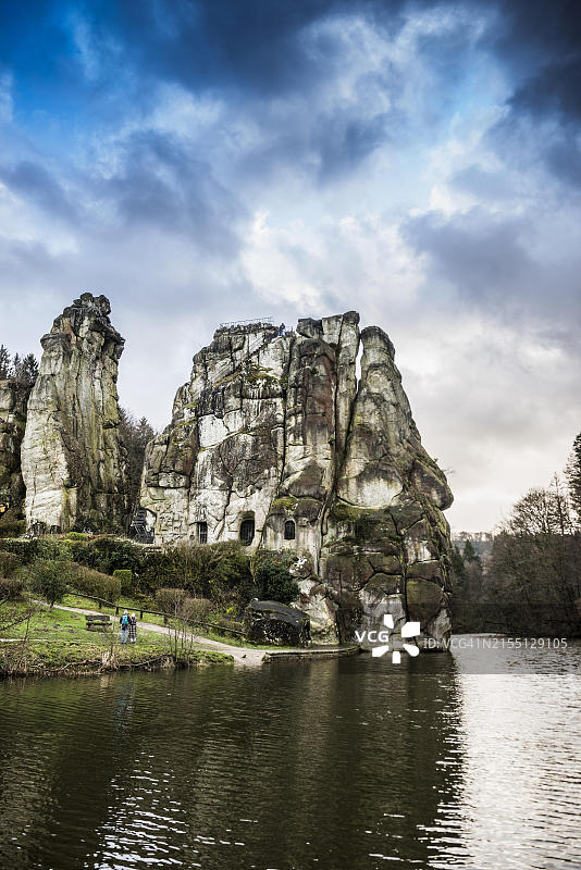 埃克斯特恩施泰内，条顿堡森林砂岩地层，霍恩巴特梅因贝格，德国北莱茵-威斯特法伦州，欧洲图片素材