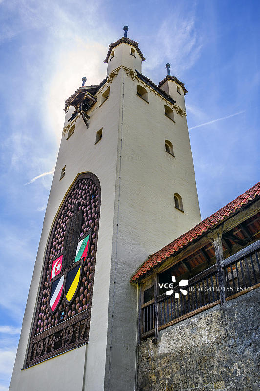 德国考夫博伊伦的五按钮塔楼和城镇墙图片素材