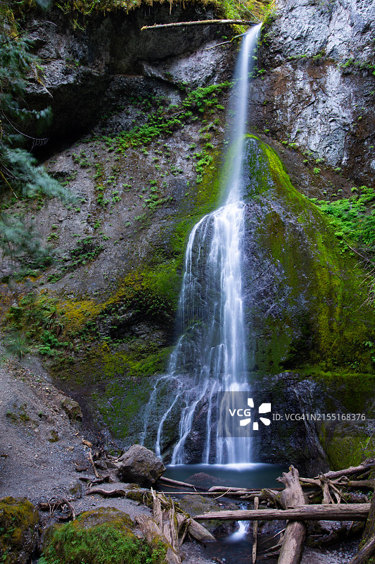 奥林匹克国家公园的玛丽米尔瀑布图片素材