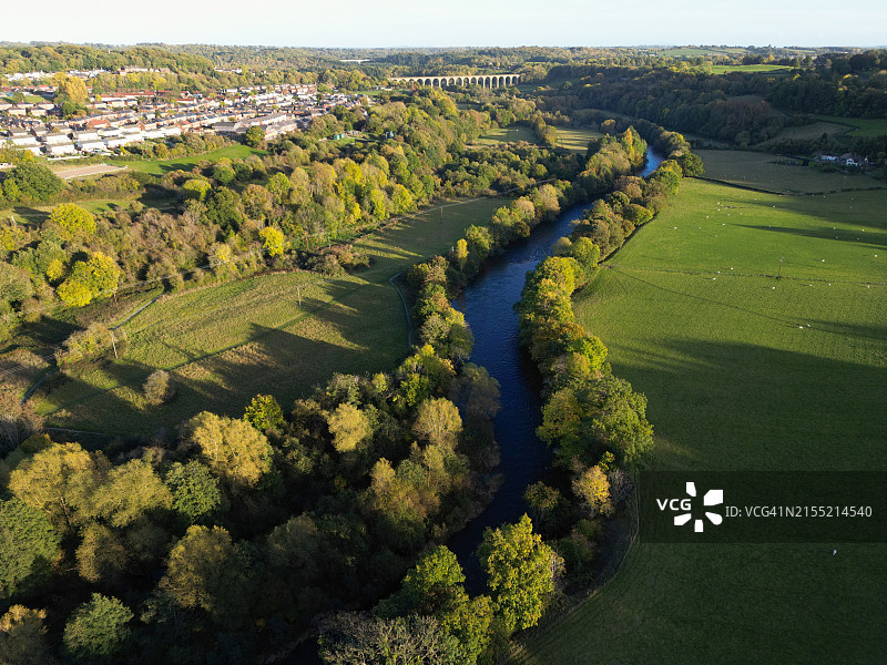 迪伊河和凯文高架桥图片素材