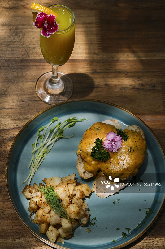 早午餐水波蛋图片素材