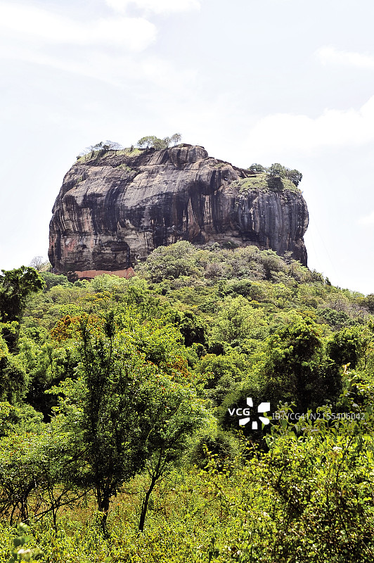 锡吉里耶是斯里兰卡中部著名的考古遗址，也是国外游客最喜欢的景点图片素材