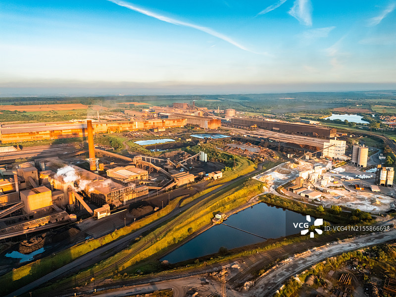 斯肯索普钢铁厂鸟瞰图片素材