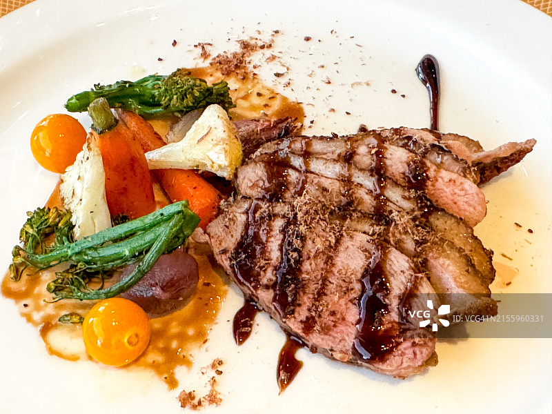 切片烤羊肉图片素材