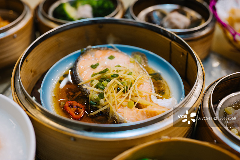 清蒸三文鱼图片素材