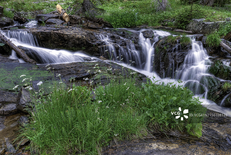 彩色山涧定时曝光图片素材