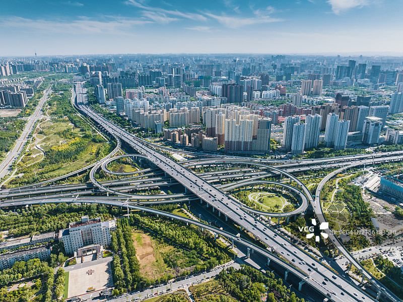 公路立交桥鸟瞰图片素材