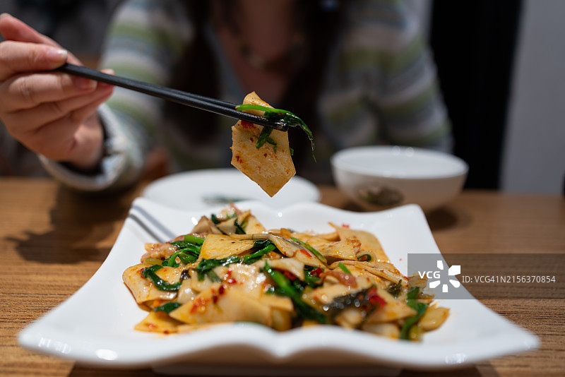 云南少数民族传统菜肴图片素材