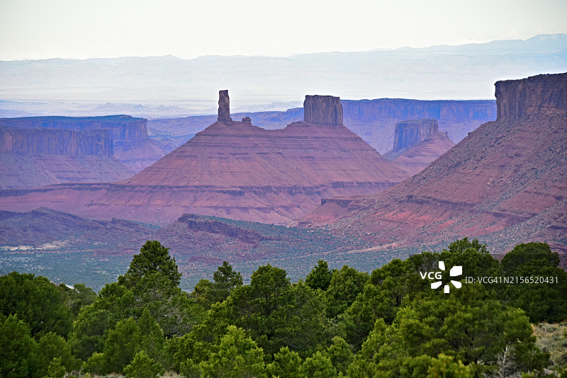 美国犹他州拉萨尔岩层景观图片素材