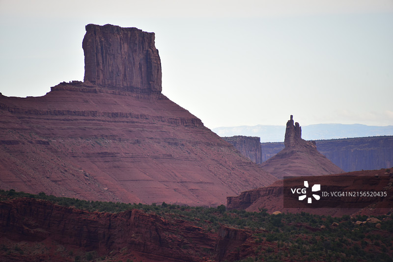 美国犹他州拉萨尔岩层景观图片素材