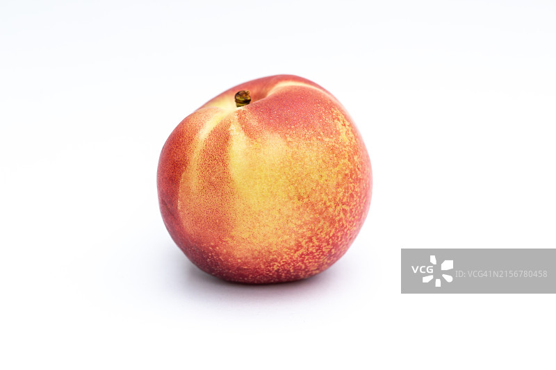 白色背景上的油桃图片素材