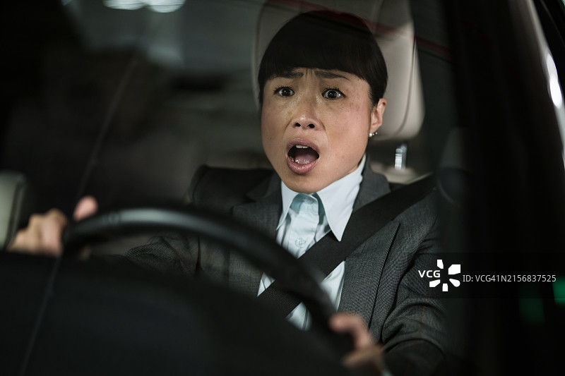 天啊，我要撞车了！图片素材