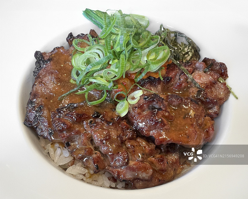 烤牛肉饭图片素材