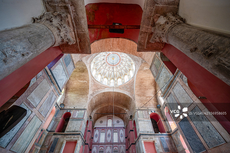 伊斯坦布尔法提赫区的卡伦德哈内清真寺图片素材