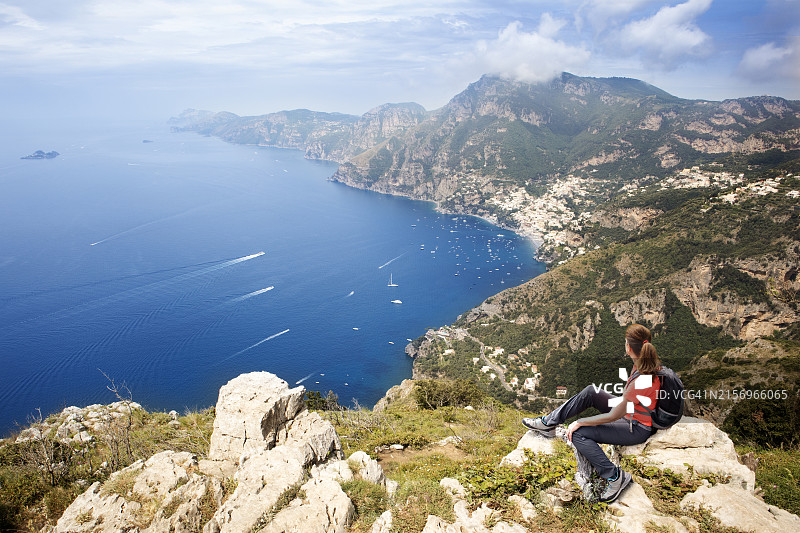意大利波西塔诺：从众神之路看到的景色图片素材