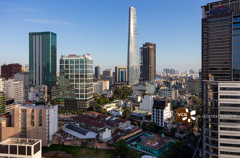 越南胡志明市金融塔及市中心图片素材