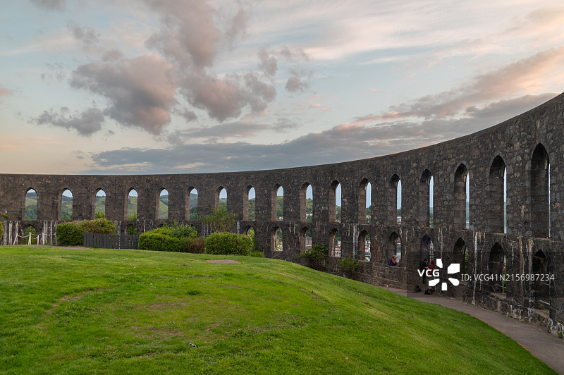 苏格兰奥本麦凯格未完工塔楼内部图片素材