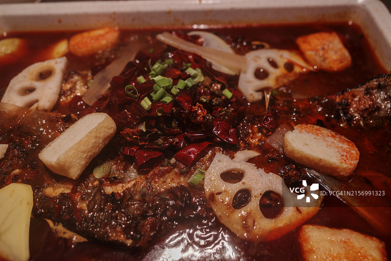 食材丰富的四川火锅图片素材