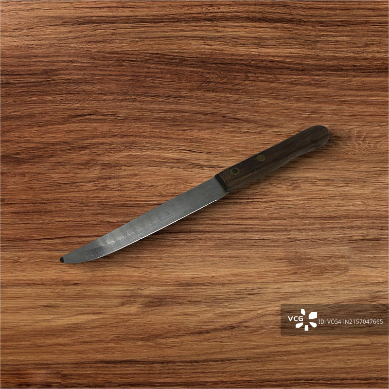 木桌上的刀具图片素材