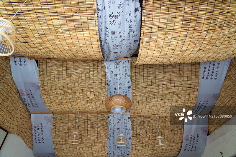 创意竹制屋顶装饰图片素材