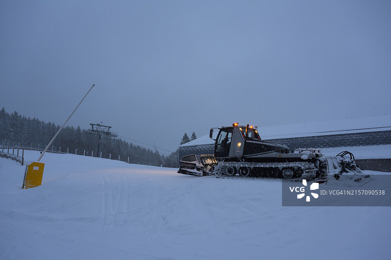 德国北莱茵-威斯特法伦州温特贝格的雪犁图片素材