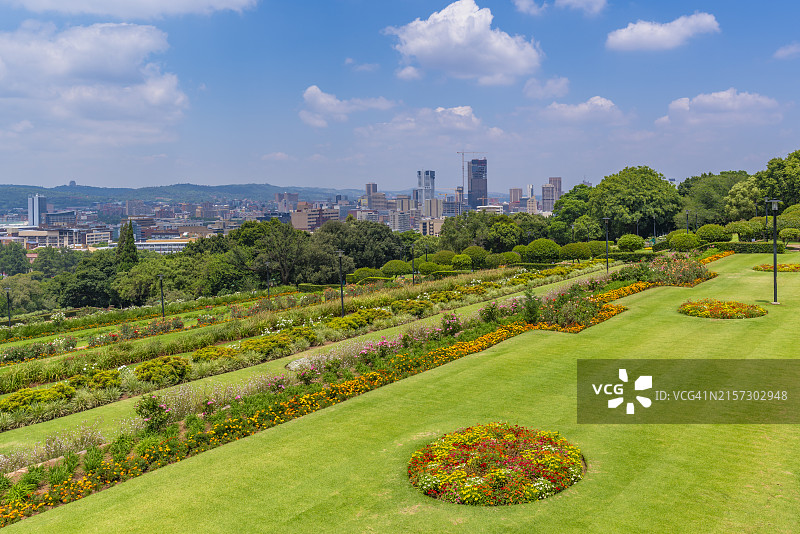 南非比勒陀利亚联邦大厦及花园景色图片素材