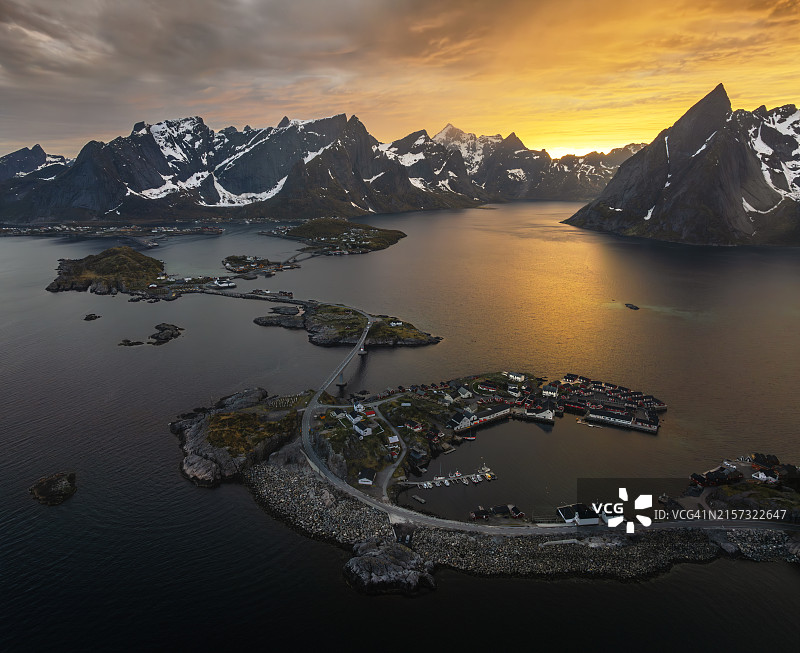 挪威雷讷鸟瞰图图片素材