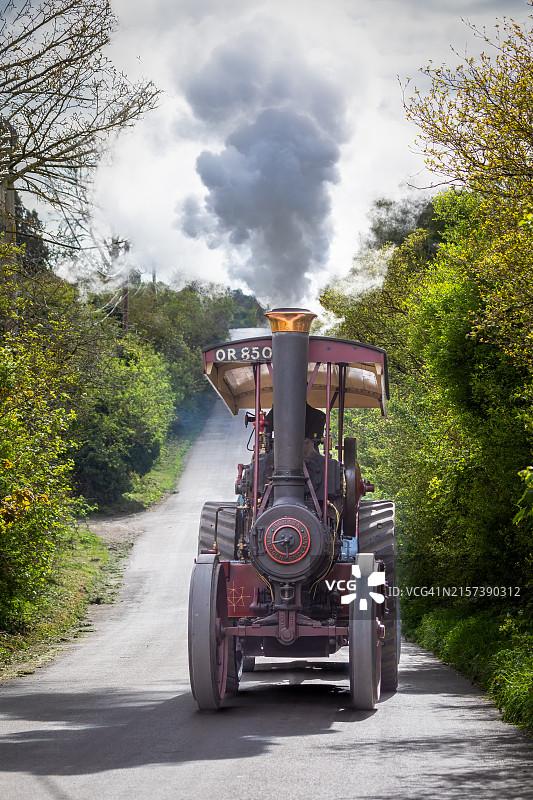 蒸汽拖拉机图片素材
