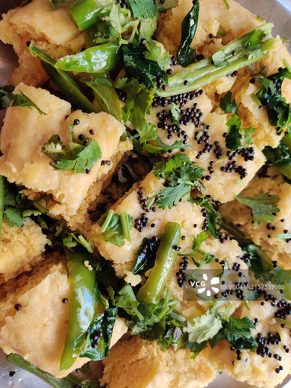 印度风味 Dhokla，营养丰富的蒸制蛋白质图片素材