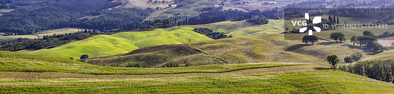 瓦尔道尔恰风光图片素材