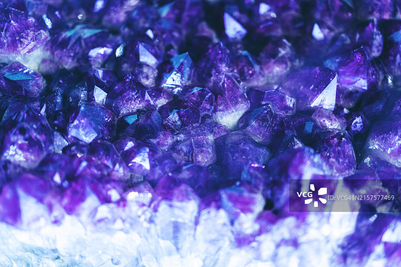 抽象半宝石闪亮背景图片素材