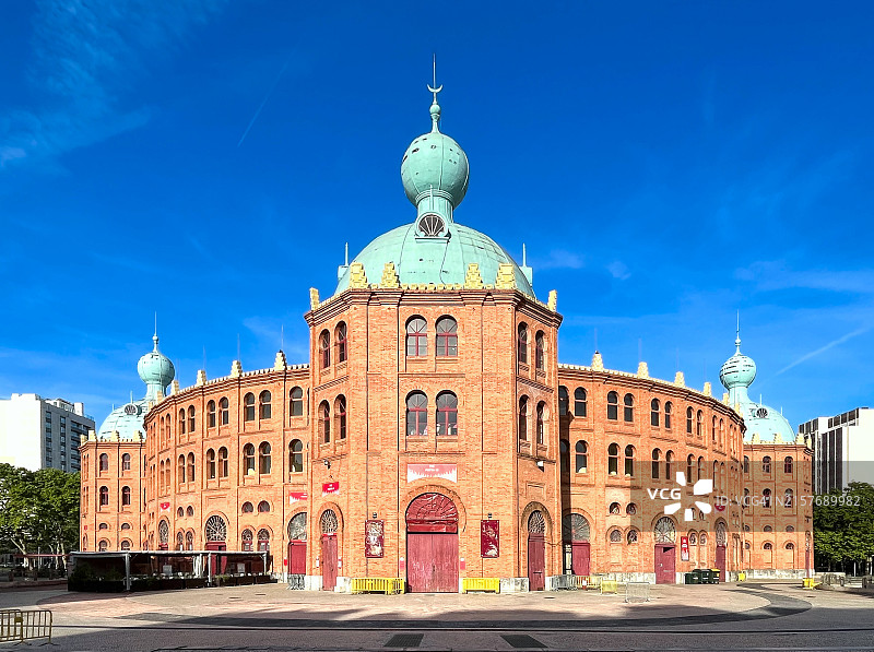 里斯本“Campo Pequeno”斗牛场的主立面，葡萄牙里斯本图片素材