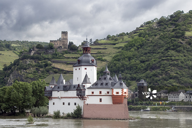 莱茵河法尔茨格拉芬施泰因城堡图片素材