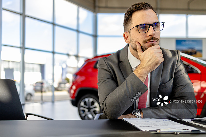 合同条款清晰化图片素材