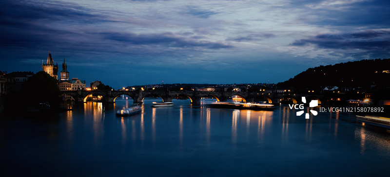 布拉格查理大桥图片素材