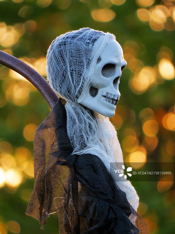 户外万圣节死亡主题装饰图片素材