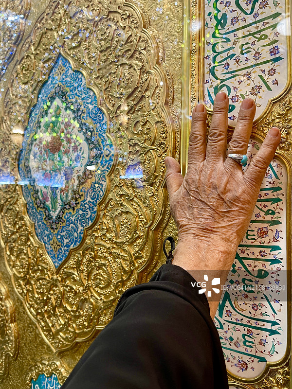 伊拉克纳杰夫的哈拉姆建筑群和阿里·伊本·艾比·塔利卜圣陵图片素材