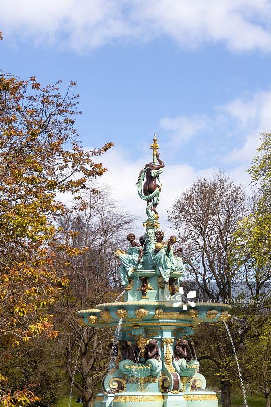 英国苏格兰爱丁堡的罗斯喷泉图片素材