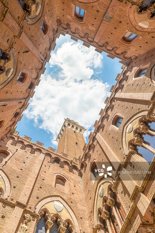 意大利锡耶纳的公共宫殿图片素材