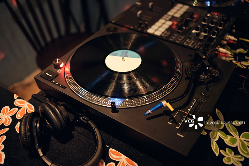 DJ混音台图片素材