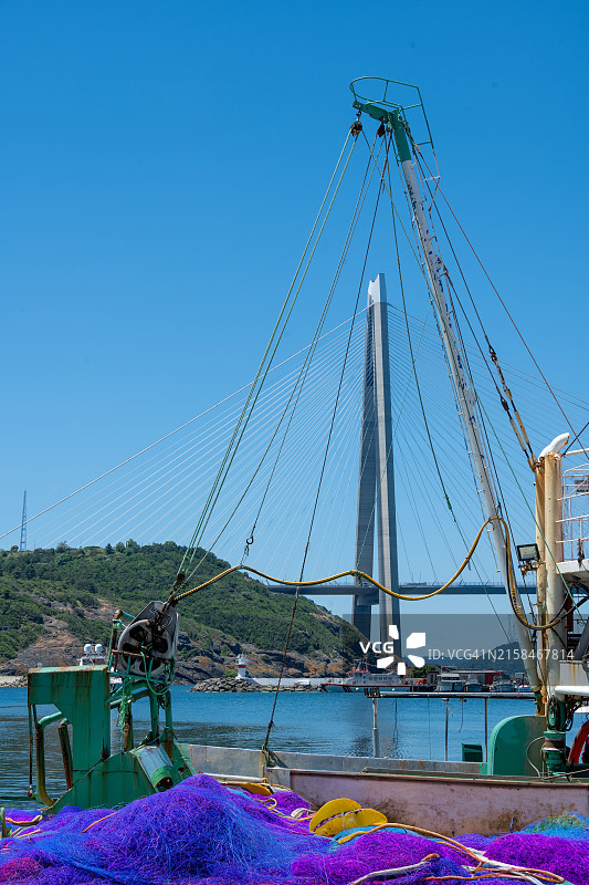 亚武兹苏丹塞利姆大桥和波伊拉兹科伊村景色图片素材