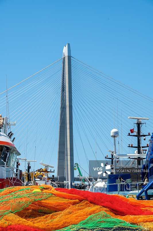 亚武兹苏丹塞利姆大桥和波伊拉兹科伊村景色图片素材