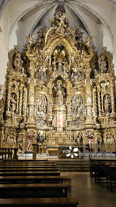 西班牙卡达克斯圣玛利亚教堂图片素材